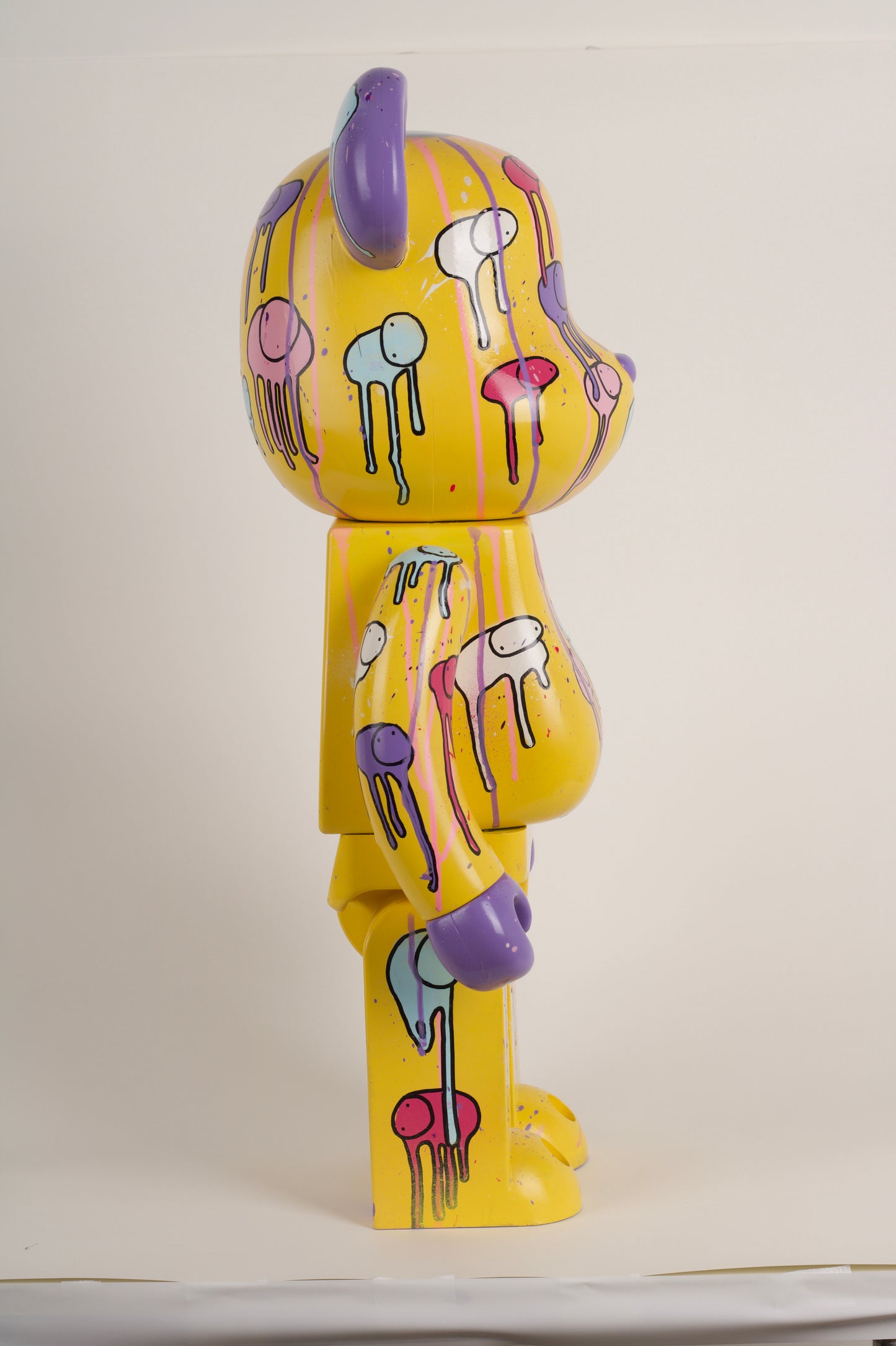 RAINING COWS X BE@RBRICK 1000% (Yellow)
