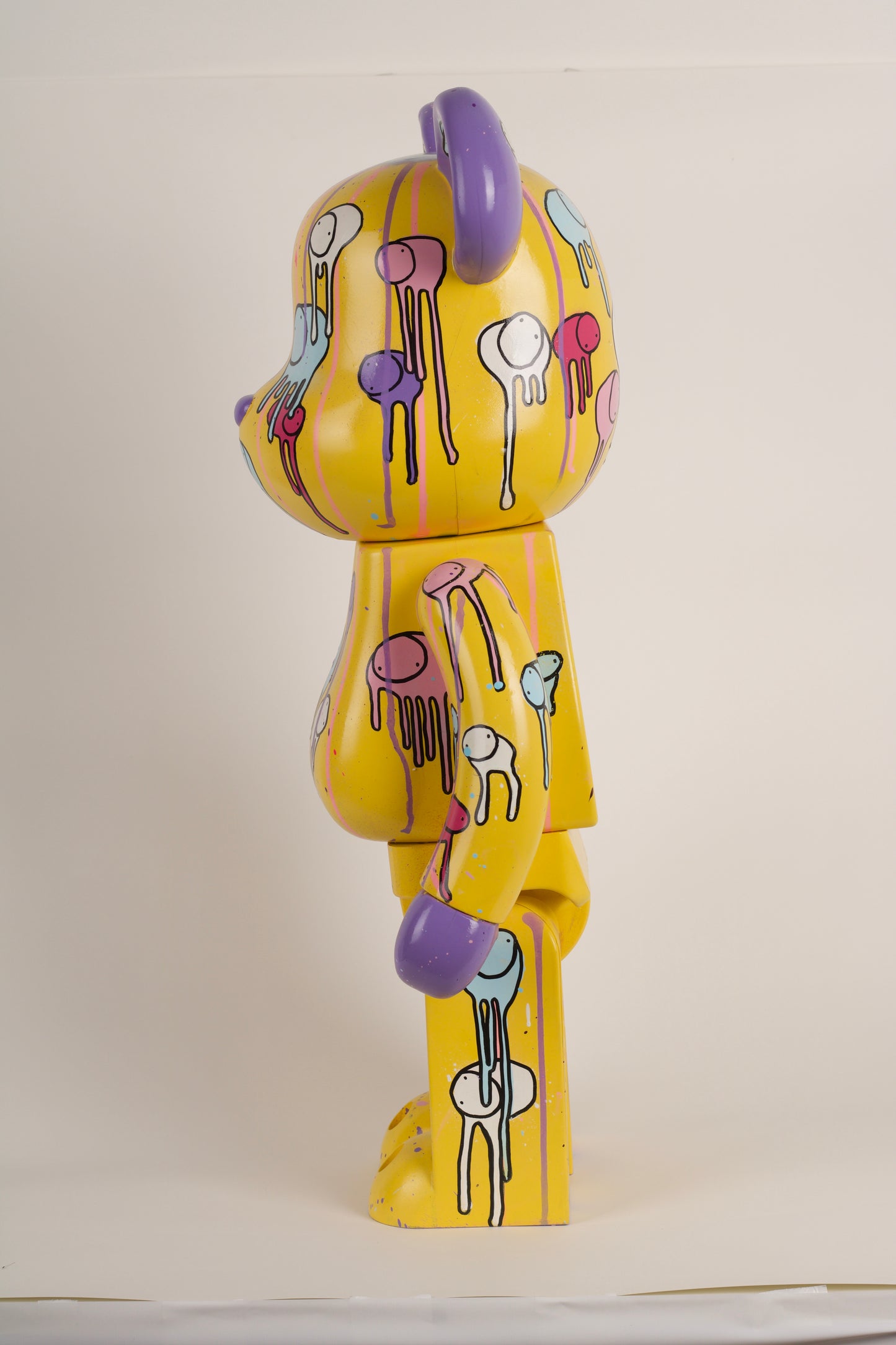 RAINING COWS X BE@RBRICK 1000% (Yellow)