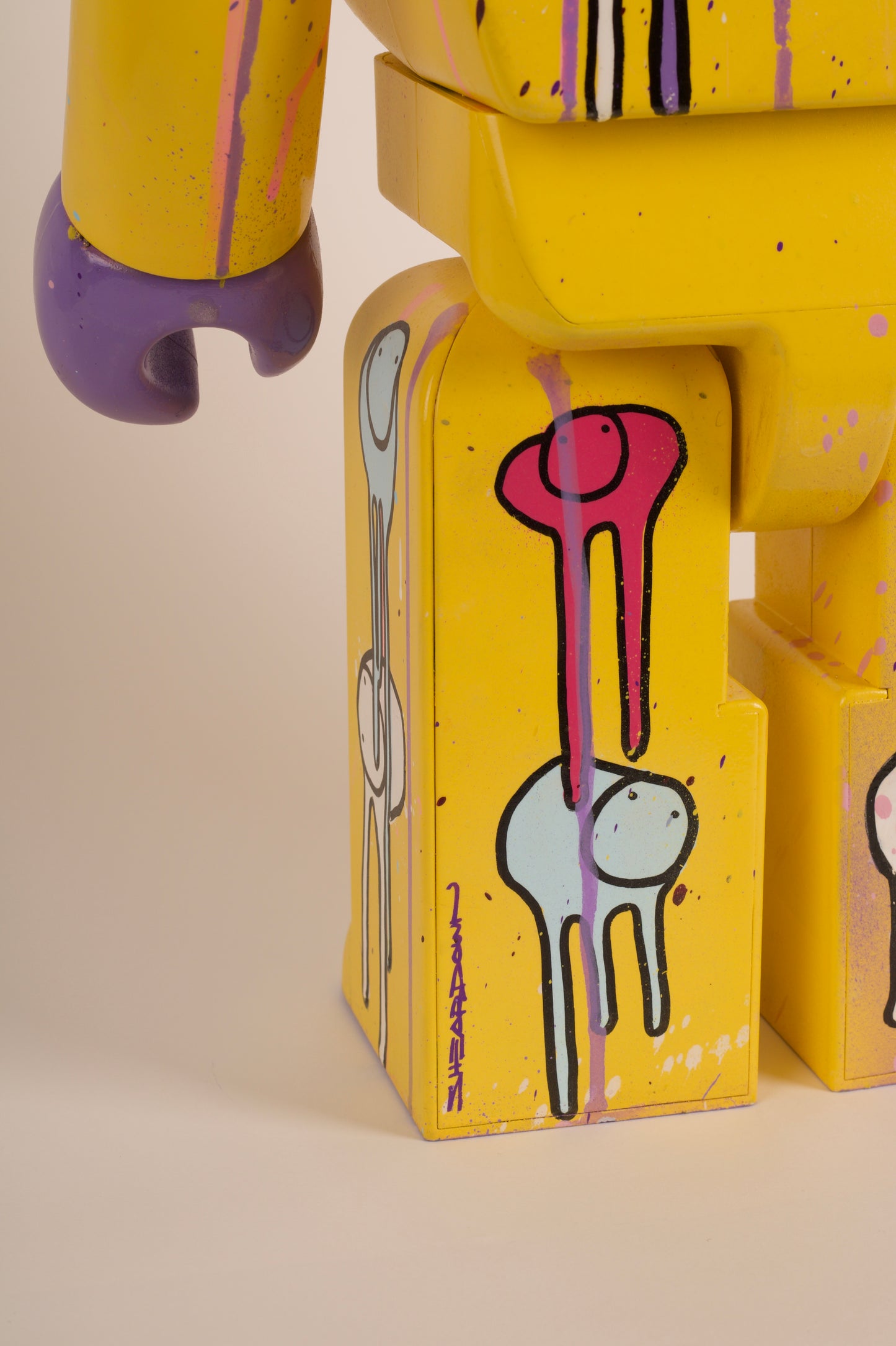 RAINING COWS X BE@RBRICK 1000% (Yellow)